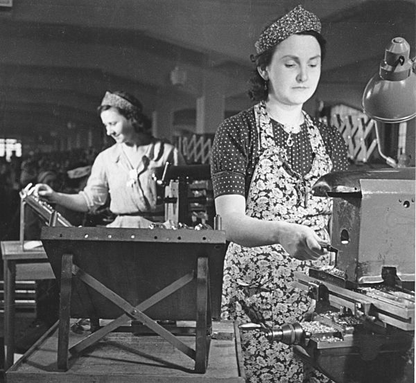 II. WK - Französische Zwangsarbeiterinnen