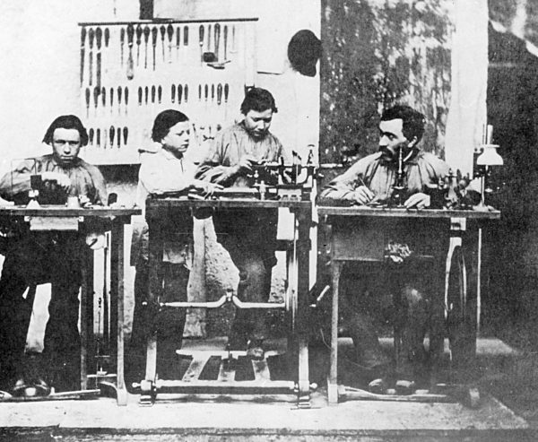 Kaiserreich - Lehrlinge bei Carl Zeiss um 1900