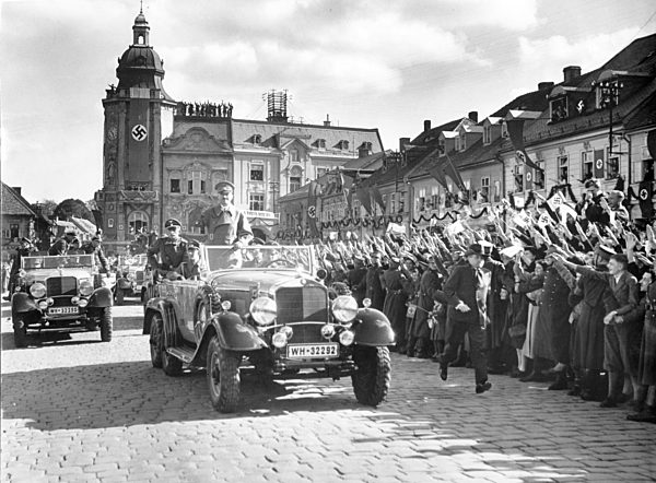 Third Reich - Hitler in Sudetenland 1938