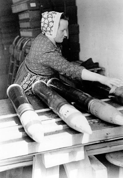 II. WK - Frauen in der Rüstung um 1940