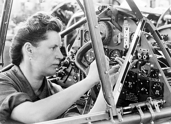 II. WK - Frauen in der Rüstung um 1940