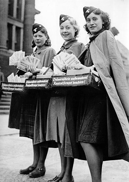 II. WK - Kriegswinterhilfswerk 1944