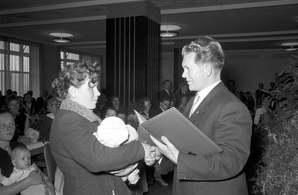 DDR - Namensweihe 1950er Jahre