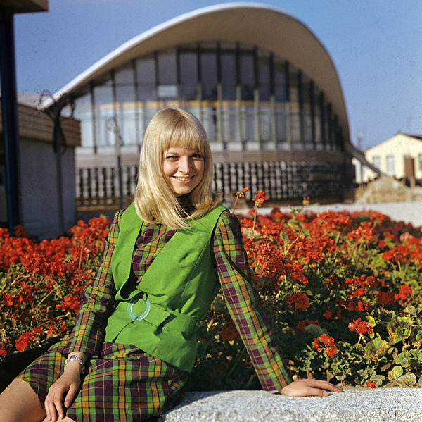 DDR - Warnemünde um 1970