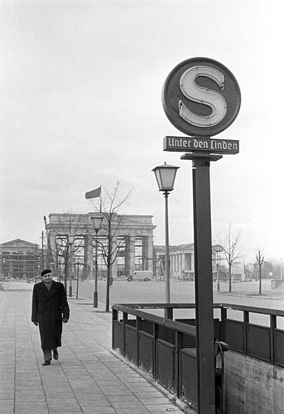 DDR - Berlin - Unter den Linden um 1957