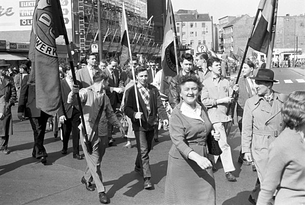 West-Berlin - Maidemonstration 1958