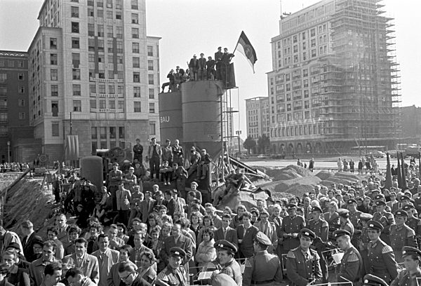 DDR - Berlin Stalinallee 1959
