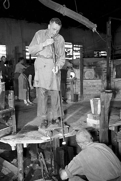 DDR - Glasbläser um 1957