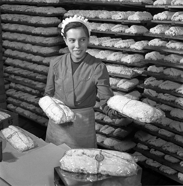 DDR - Dresdner Christstollen 1954