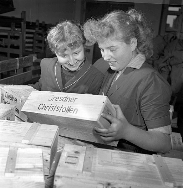 DDR - Dresdner Christstollen 1954