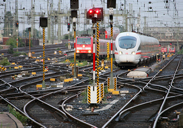 Bahn Warnstreiks - Frankfurt a.M.