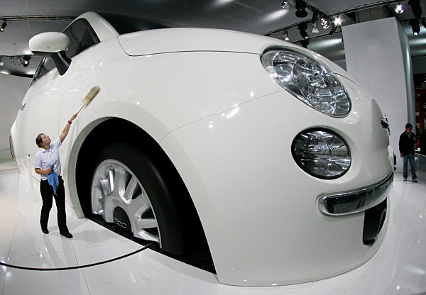 «La Repubblica»: Bis zu 5000 weniger Fiat-Jobs