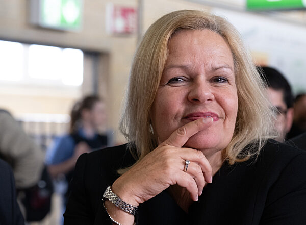 Wahlkampf Hessen - Nancy Faeser