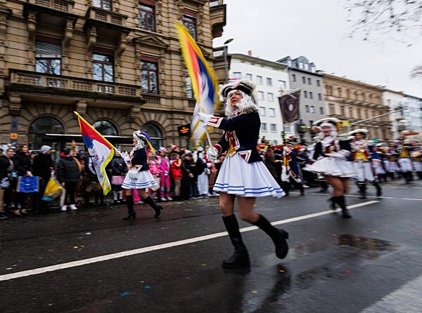 Rosenmontag am Rhein - Mainz