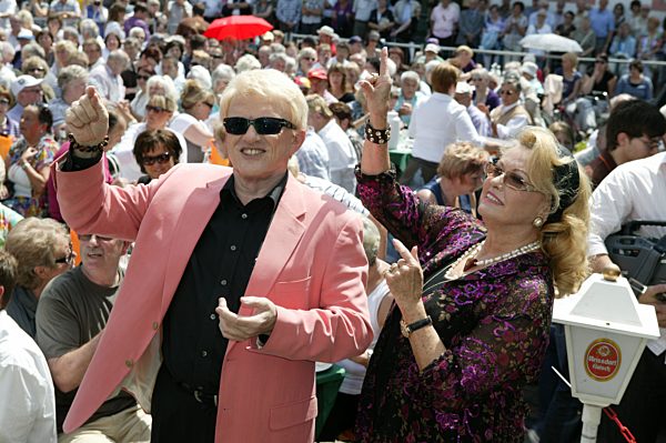 15 Jahre Heino Rathaus-Caf