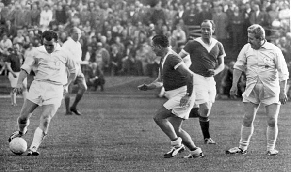 Parlamentarier setzen sich gegen Fernsehstars durch