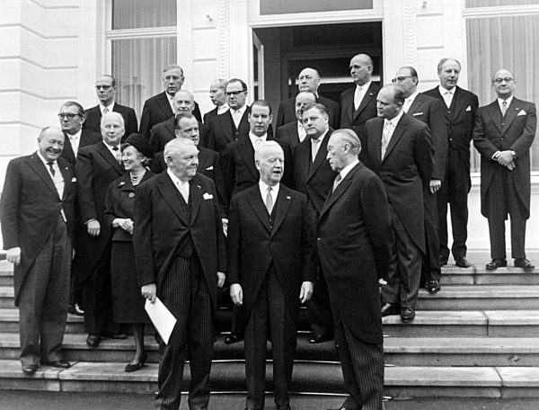 The German Cabinet introduces itself