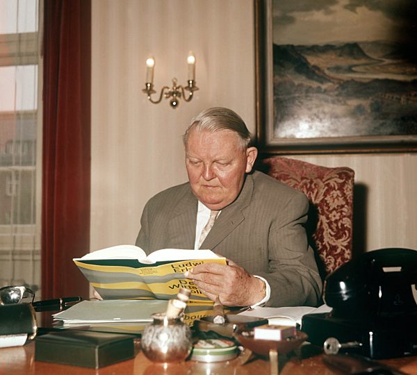 Professor Dr. Ludwig Erhard