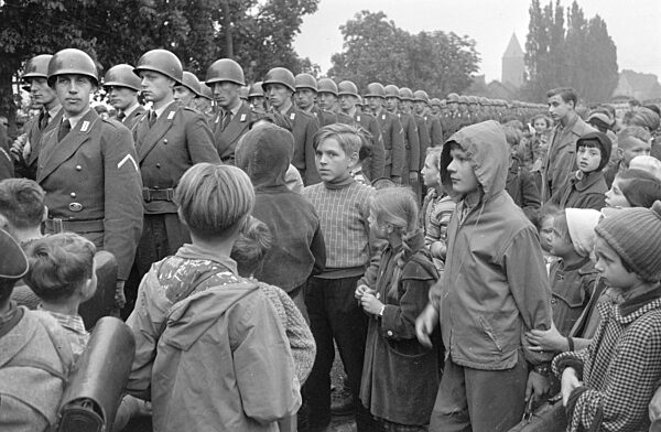 Bonner Wachbataillon zieht in Garnison Rheinbach ein