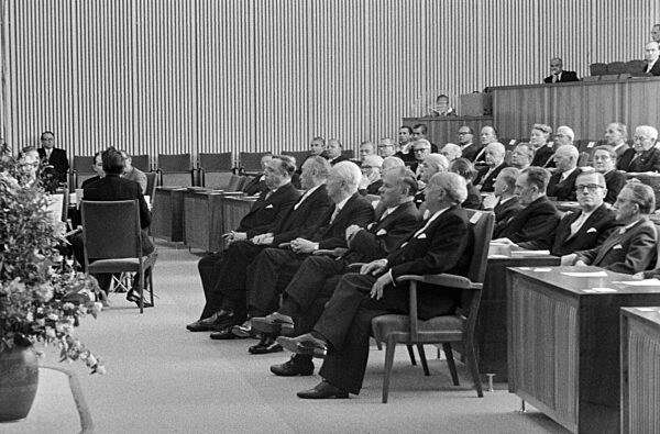 Feierstunde 10 Jahre Grundgesetz