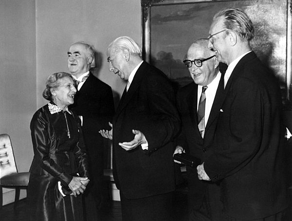 "Pour le Merite"-Träger tagen in Bonn