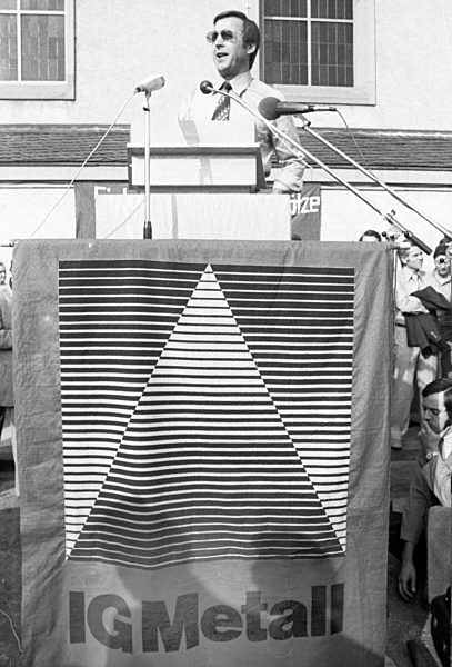 Siemens workers demonstrate in 1976