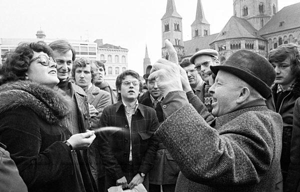 1975 - Protest against abortion paragraph 218