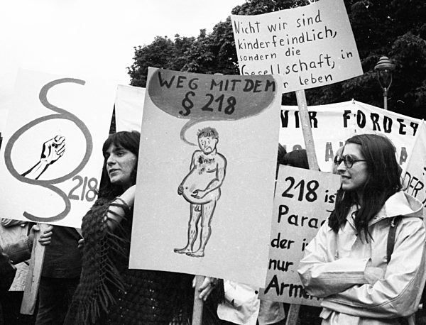 against the abortion paragraph 218  1973