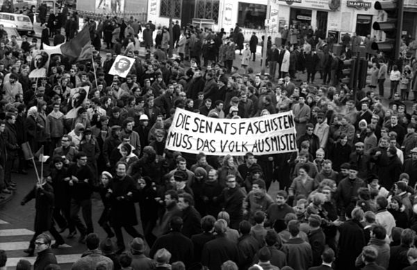 Vietnam-Kongress und Demonstration in West-Berlin