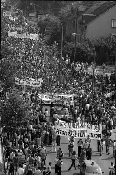 Ereignisse und Menschen 1982