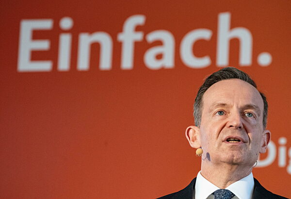 Bundesminister für Verkehr und digitale Infrastruktur und Bundesminister für Gesundheit informieren zu Digitalprojekten der Bundesregierung Volker Wissing, Bundesminister für digitale Infrastruktur