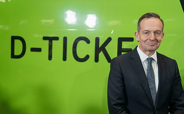 Start Deutschlandticket Pressekonferenz zum bevorstehenden Start im Hauptbahnhof Berlin Volker Wissing, Bundesverkehrsminister