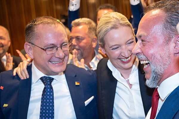 Landtagswahl 2026 in Rheinland-Pfalz Wahlabend im Gebäude des Landesparlaments