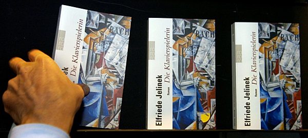 Rowohlt freut sich über Literatur-Nobelpreis für Jelinek