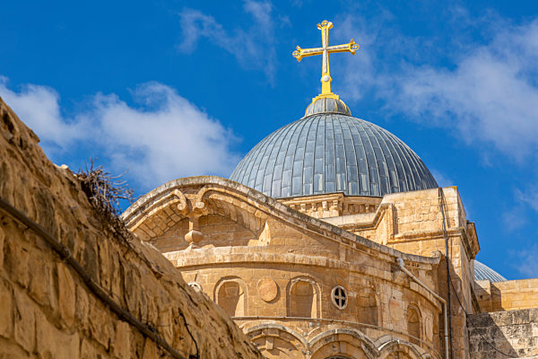 View of rooftop of Church of the Holy Sepulchre in Old City, Old City, UNESCO World Heritage Site, Jerusalem, Israel, Middle East