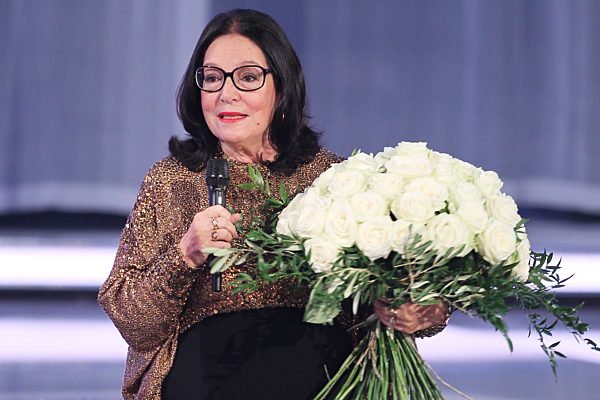 Nana Mouskouri