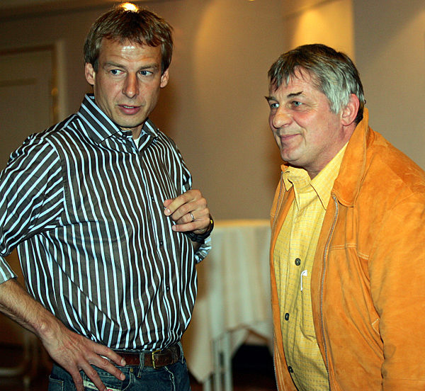 10 Jahre Agapedia Stiftung PK
J?rgen Klinsmann mit Schauspieler Heinz H?nig...
