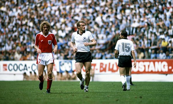 25.06.82 Deutschland - Österreich