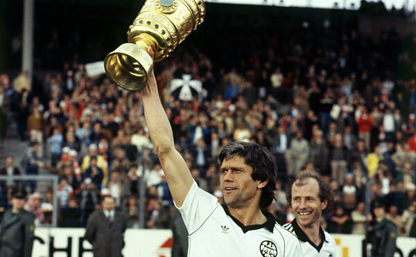 02.05.81 DFB-Pokal Finale Eintracht Frankfurt - 1. FC Kaiserslautern