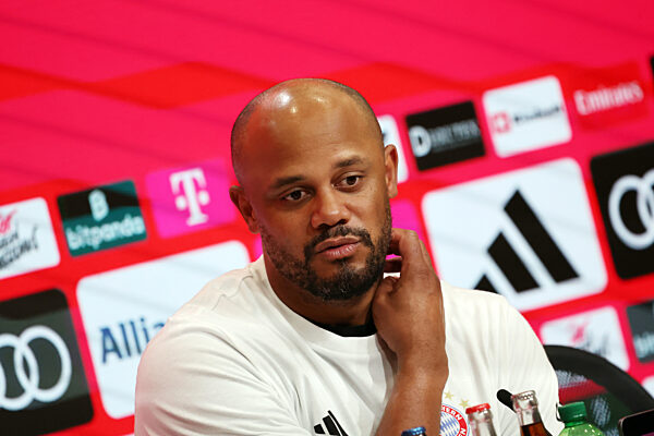 19.04.26 FC Bayern München - VfB Stuttgart