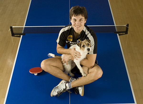 Der deutsche Tischtennisspieler Timo Boll sitzt am 19.02...