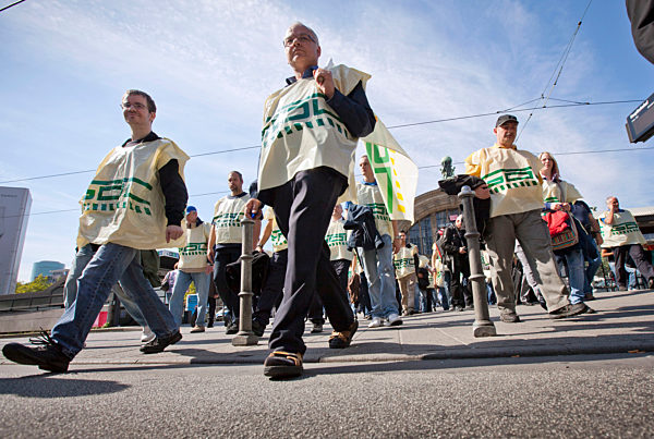 GDL-Lokführer setzen Streik fort