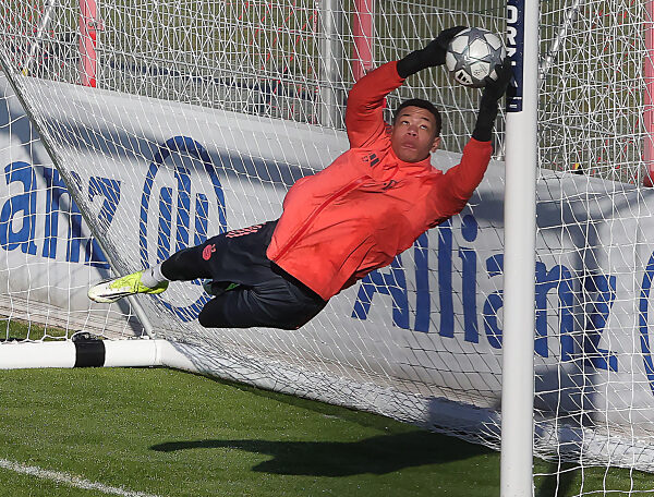20.01.2026, FC Bayern Training, Saebenerstrasse Muenchen, Fussball, Sport Sport