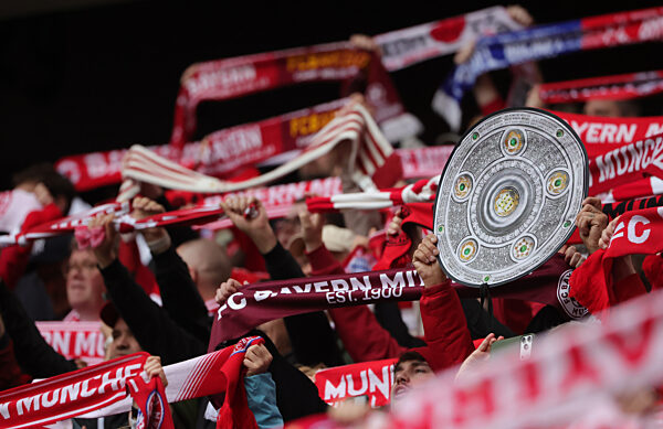 19.04.2026, 1. Bundesliga , FC Bayern Muenchen vs VfB Stuttgart, Allianz Arena Muenchen, Fussball, Sport
