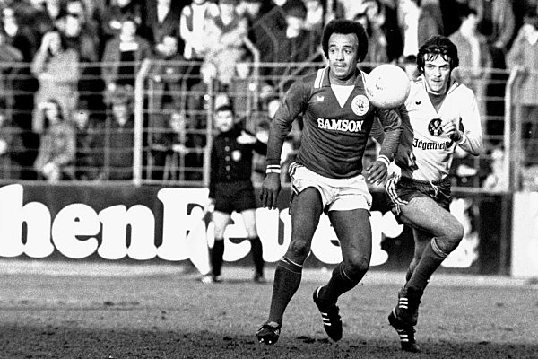 Fußball-Bundesliga - 1977/78 - Eintracht Braunschweig vs. Borussia Dortmund 0:1