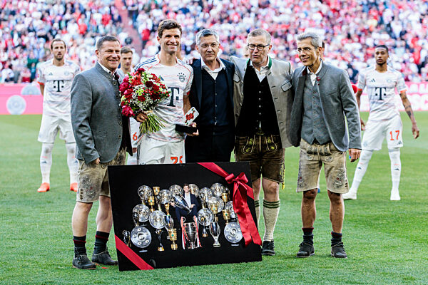 1. Fu?ball Bundesliga, FC Bayern M?nchen - Borussia M?nchengladbach; 10.05.2025