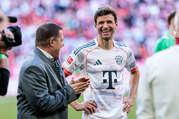 1. Fu?ball Bundesliga, FC Bayern M?nchen - Borussia M?nchengladbach; 10.05.2025