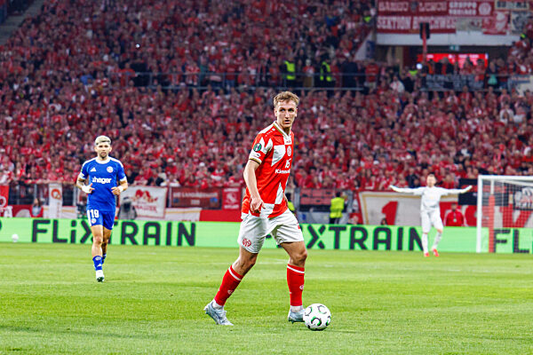 FSV FSV Mainz 05 vs. Racing Club de Strasbourg Alsace, April 9,