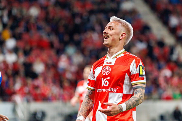 FSV FSV Mainz 05 vs. Racing Club de Strasbourg Alsace, April 9,