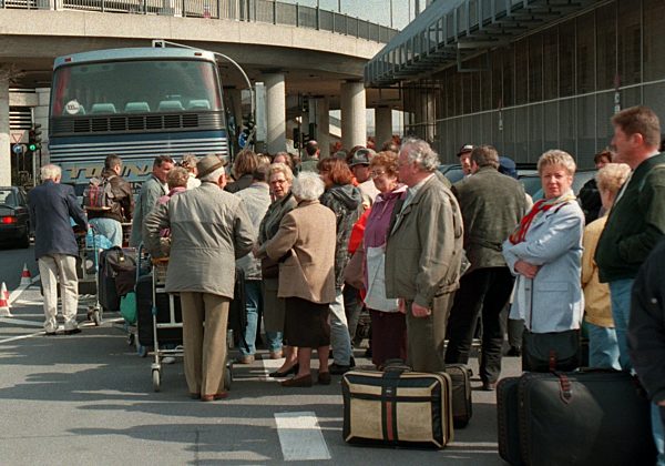 Flughafen Düsseldorf nach Brandkatastrophe geschlossen